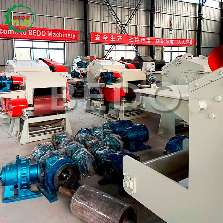 55KW 590rpm 상업용 목재 분쇄 기계 드럼 타입 칩 쉐이더 중량