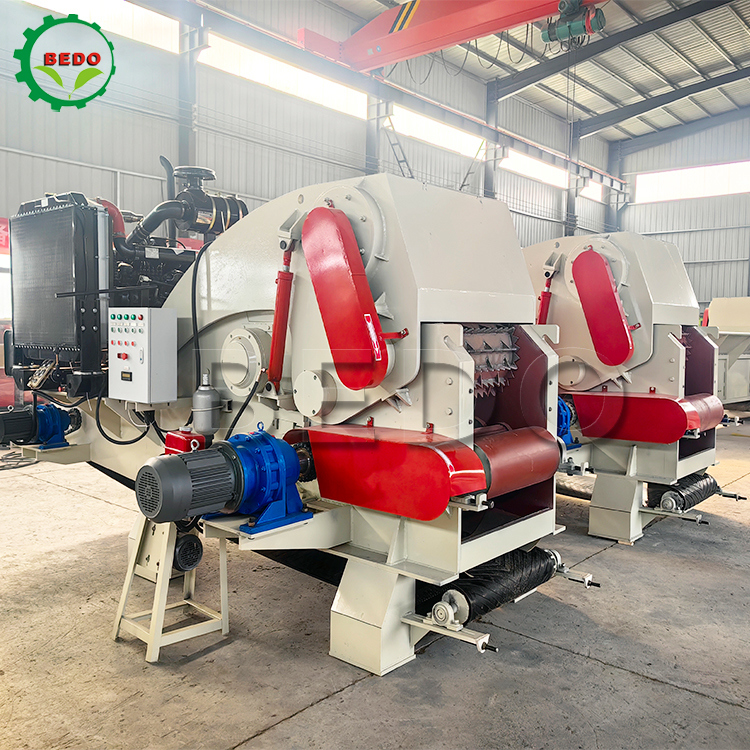 235HP 디스크 목재 쪼개기 기계 빠른 효율적인 목재 쪼개기 산업 산림 쪼개기 장비